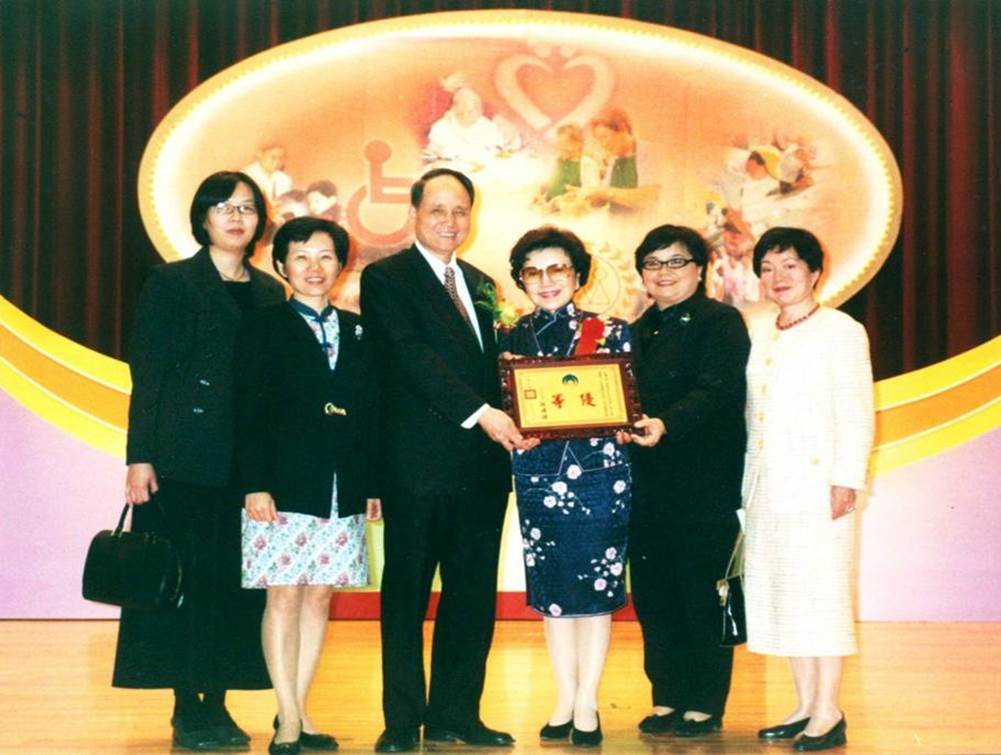 90-評鑑全國優等第一名