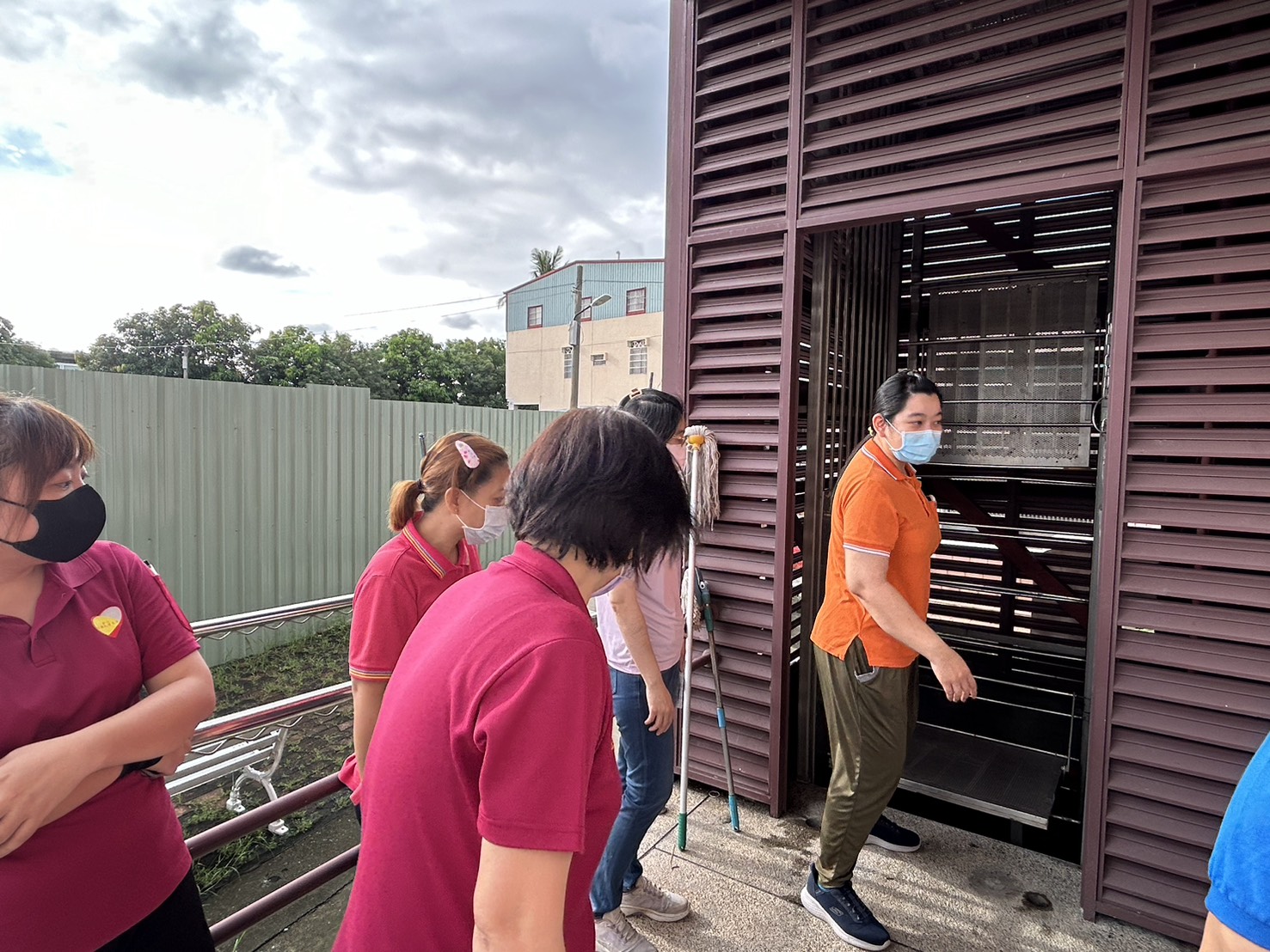 自走式避難梯教學