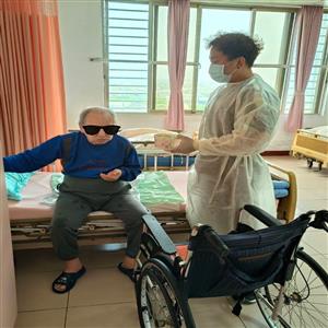 照顧腸胃道群聚隔離的家友,工作人員辛苦了!