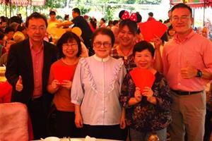 董事長贈予每個單位6000元的大紅包